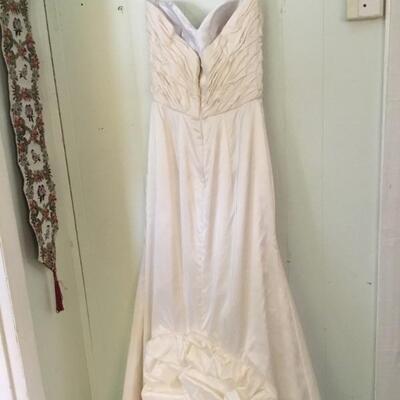 Designer gown created by Sondra Falk, XS SZ4