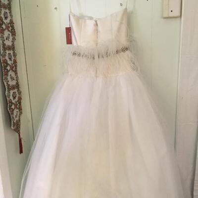 Designer gown created by Sondra Falk, XS SZ4
