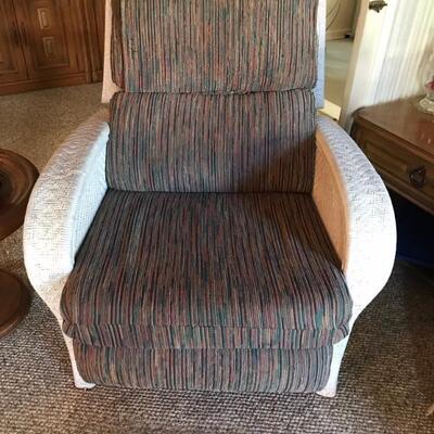 Recliner $195
2 available
