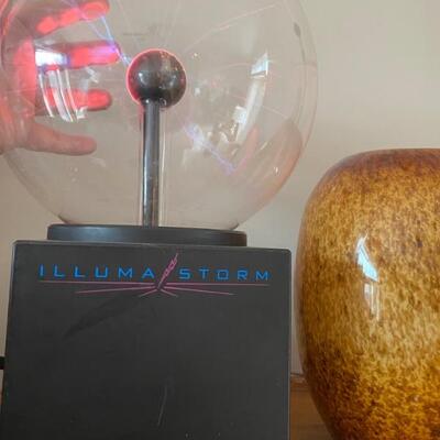Illuma Storm Plasma Ball 1987