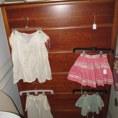 THOMASVILLE CHEST OF DRAWERS, VINTAGE KIDS CLOTHES