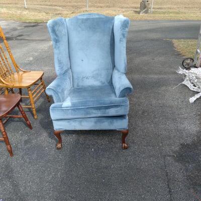 There are 2 wing back chairs same color 