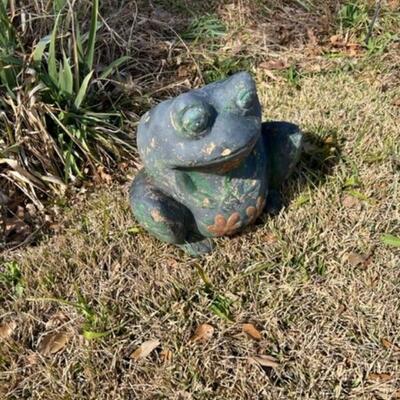 Yard "frog"