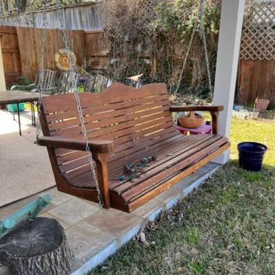 Porch swing