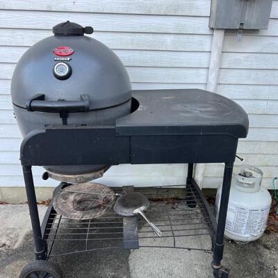 Chargriller AKORN $120