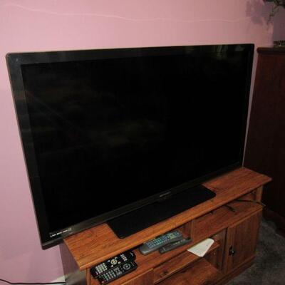 46" Emerson TV