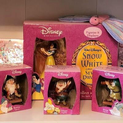 Snow White & The Seven Dwarfs