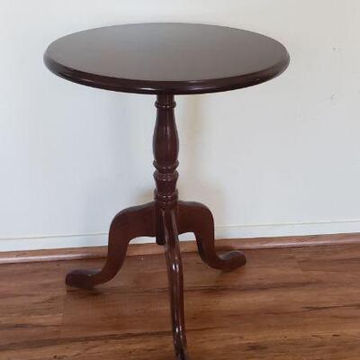 small  round table   newer pair