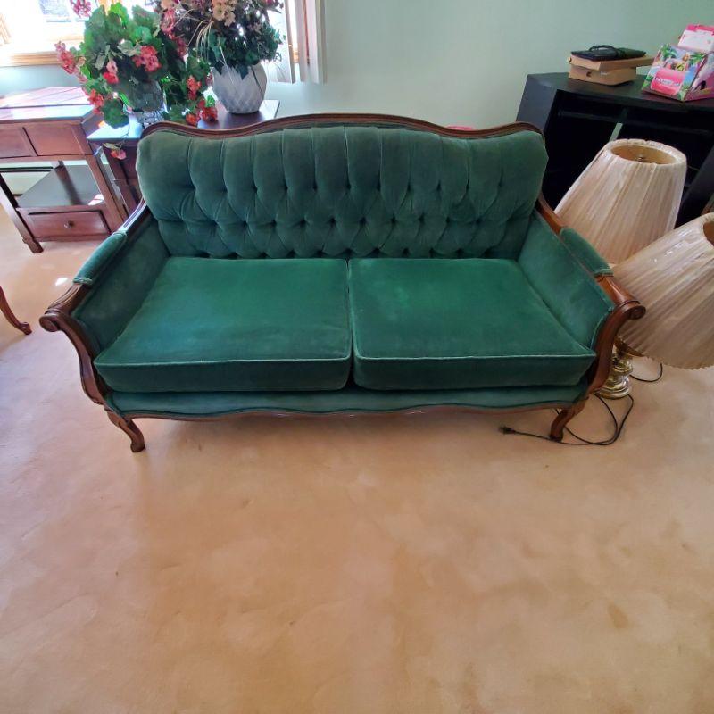 BLOWOUT in Totowa with Pink Dog! 50 percent off!