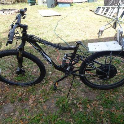 HYPER EXPLORER ELECTRIC BIKE