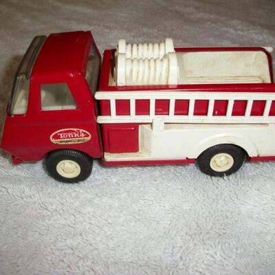 Vintage Tonka Firetruck 