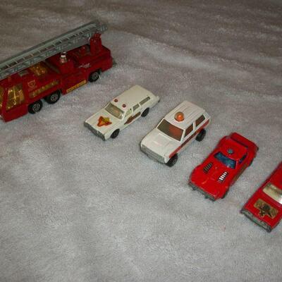 The next 15 pictures are a mixture of Lesney "Matchbox" , Corgi and Hot Wheel Toy Cars, trucks and planes