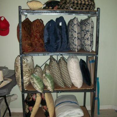 Throw Pillows
