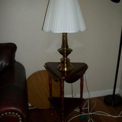 Wood Triangle Drop leaf End Table ; Brass 3-way Table Lamp