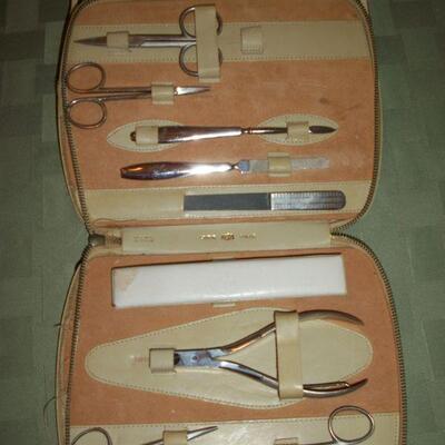 Vintage NLDA Manicure Set