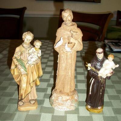 3 - Saint Statues