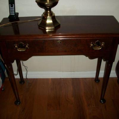 Statton Trutype Americana Cherry Console Table 