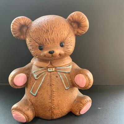Twin Whnton Teddy Bear Cookie Jar ( some damage)