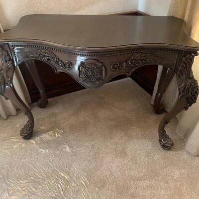 French Style Side Table