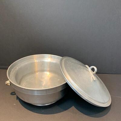 Insulated Covered Ice Bowl with Lid            Made in Italy