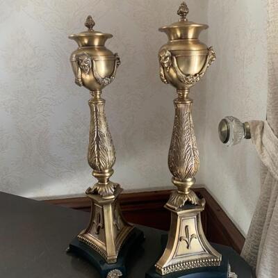 Decorative Table Top Finials. Brass with Antique Gold Finish Embossed Lion Head