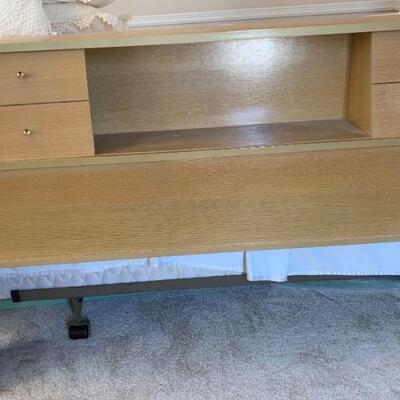 Bassett Mid- Century Modern Full Size Headboard