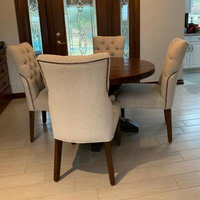 Urban Farmhouse Design Table and 4 Chairs