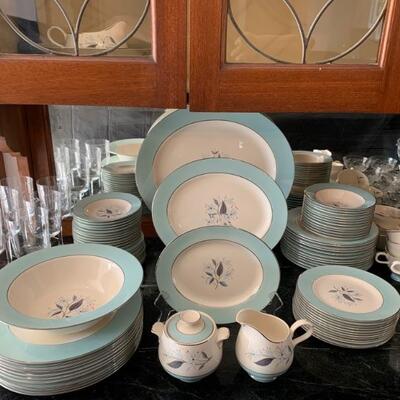 Homer Laughlin Cavalier Eggshell 90 pc.