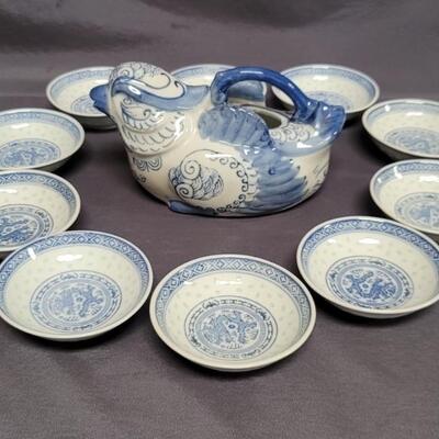 Chinese Blue & White Phoenix Teapot and 10 Bowls