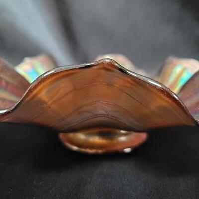 Fenton Stippled Rays Amethyst Carnival Glass Bowl