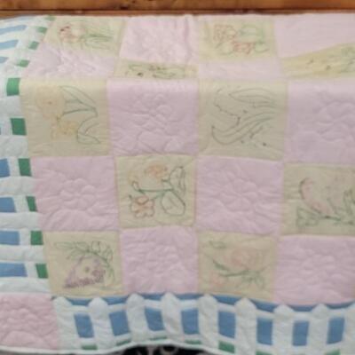 Hand Sttched & Hand Embroidered Quilt 90in X 76in