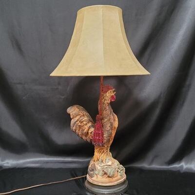 Country Farmhouse Decor: Ceramic Rooster Lamp