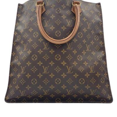 Lot 259 | CLASSIC LOUIS VUITTON MONOGRAMMED TOTE
CLASSIC LOUIS VUITTON MONOGRAMMED TOTE
-EXCELLENT CONDITION