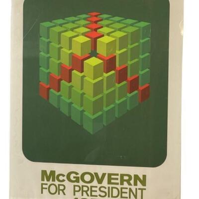 Lot 318 | 1972 McGOVERN FOR PRESIDENT POSTER
VINTAGE 1972 McGOVERN FOR PRESIDENT POSTER IN LUCITE FRAME
-38.5
