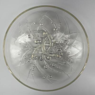 "R. Lalique â€œGraines Dâ€™Aspergesâ€ coupe bowl. Repeating asparagus and seed pattern.
Size: 2â€ high x 7 1/4â€™ diameter."