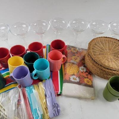 pool side picknick ware