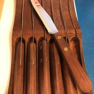 Serrated Steak Knife set by Robinson, stainless steel blades