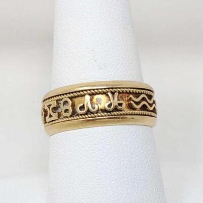 #631 â€¢ 18k Gold Ring with Engraving, 6.4g