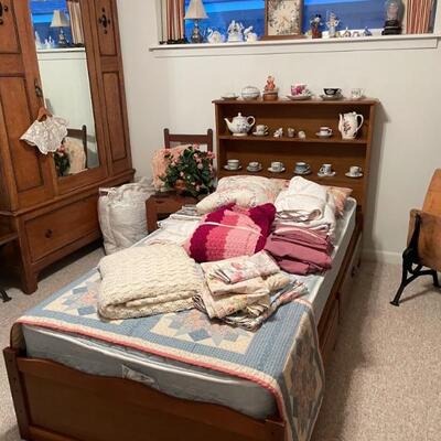 Twin bed with storage drawers and mattress set