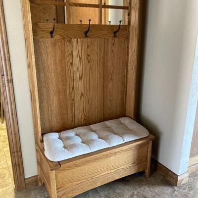 Hall tree with bench/storage