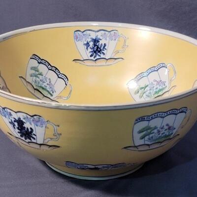 Hand Painted Chinese 10in Centerpiece Bowl
