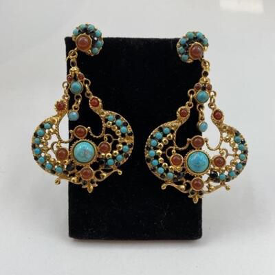 Barrera Turquoise Chandelier Clip On Earrings
