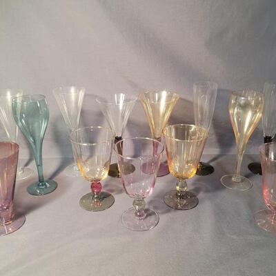 (13) Barware: Assorted Clear & Colored Glasses