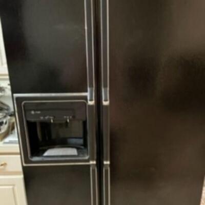 GE Frost free fridge