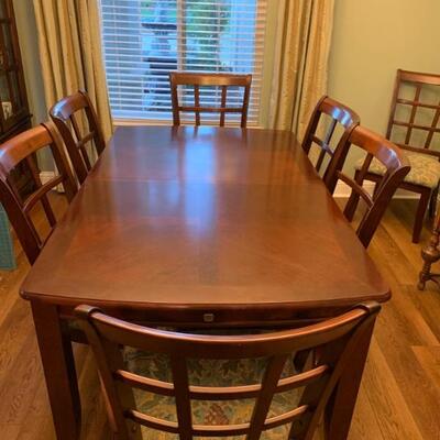 8 seat dining room table