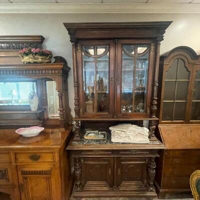 vintage and antique furniture