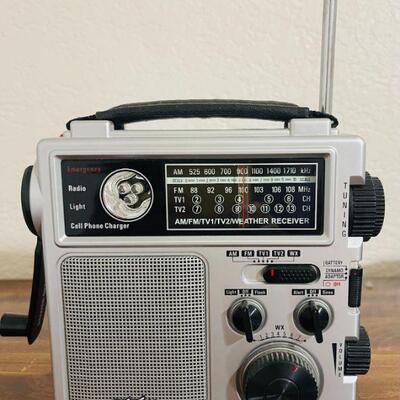 ETON FR-300 Emergency Crank Radio