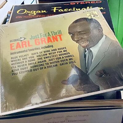 Vinyl records 