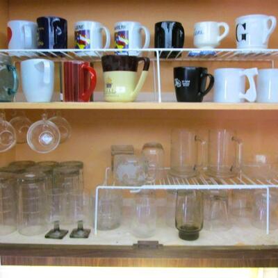 Vintage Tupperware, Melmac, Serving dishes, Vintage Pyrex, Vintage Fireking, Vintage Corning Ware, Cast-iron, Small Appliances,...