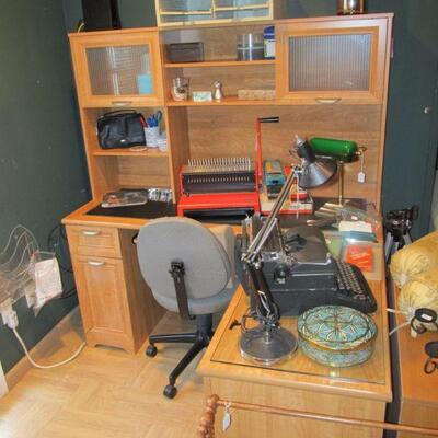 Magellan L-Shape home-office desk